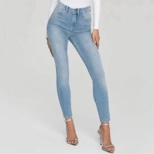 Good American Good Waist Skinny Jeans
